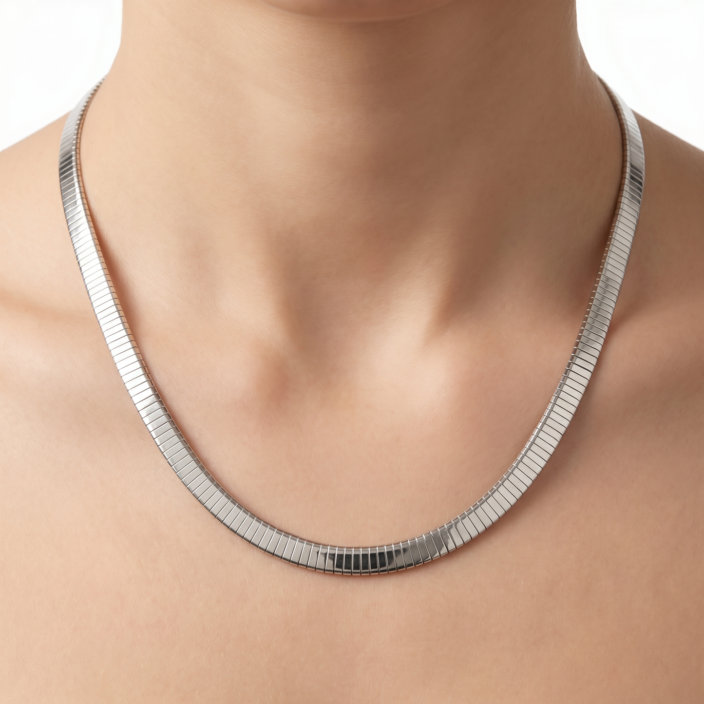 Fifth Avenue Reversible Omega Chain