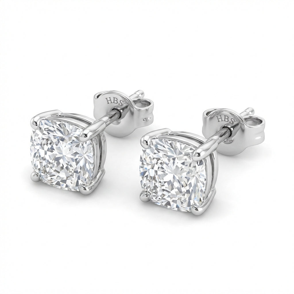 New York Solitaire Stud Earrings