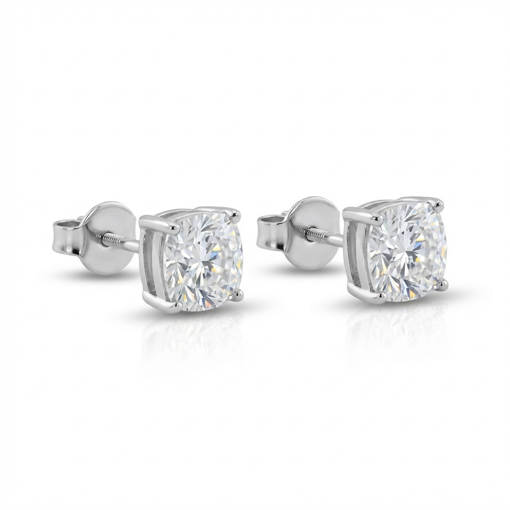 New York Solitaire Stud Earrings