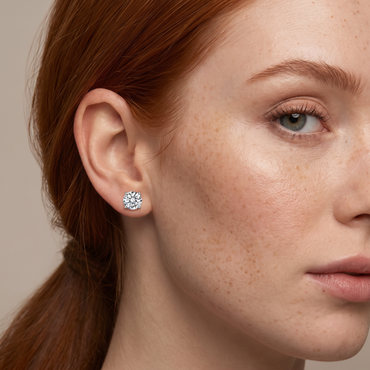 New York Solitaire Stud Earrings