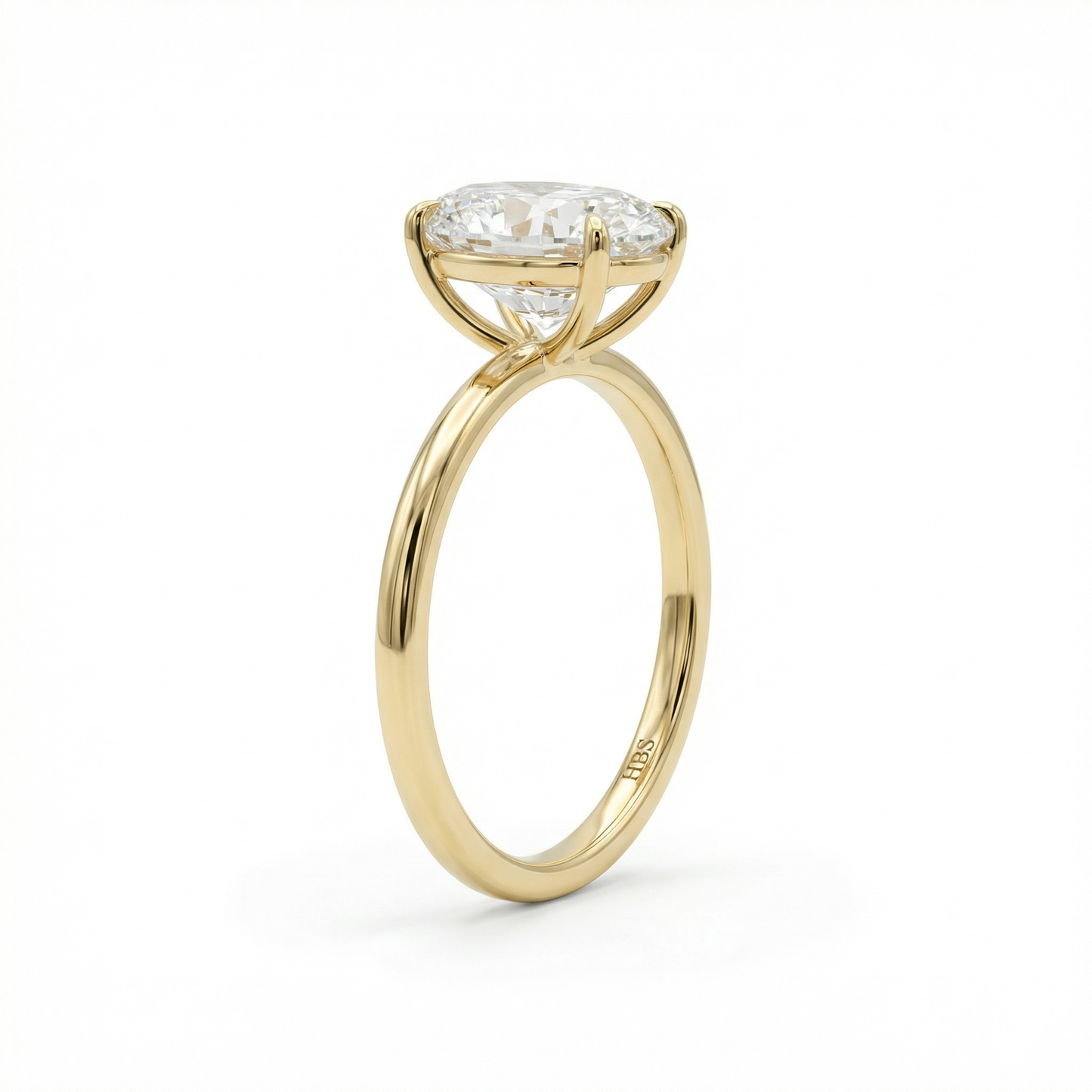Fifth Avenue Signature – Oval Diamond Ring