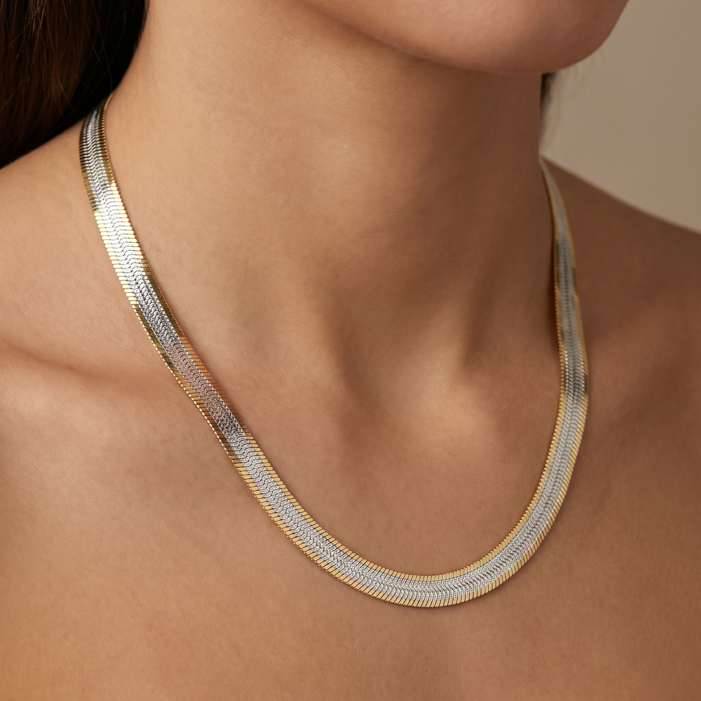SoHo Two-Tone Herringbone Chain – 6.8mm