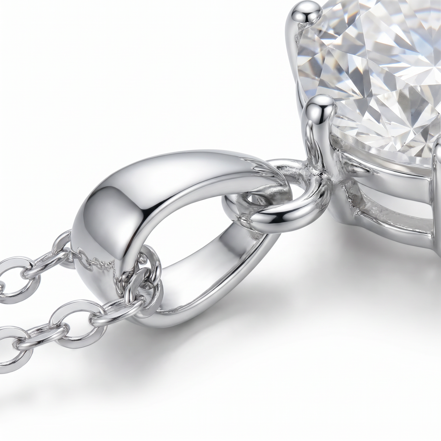 Fifth Avenue Solitaire Pendant