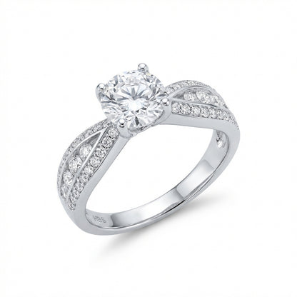 SoHo Flow Pavé Engagement Ring